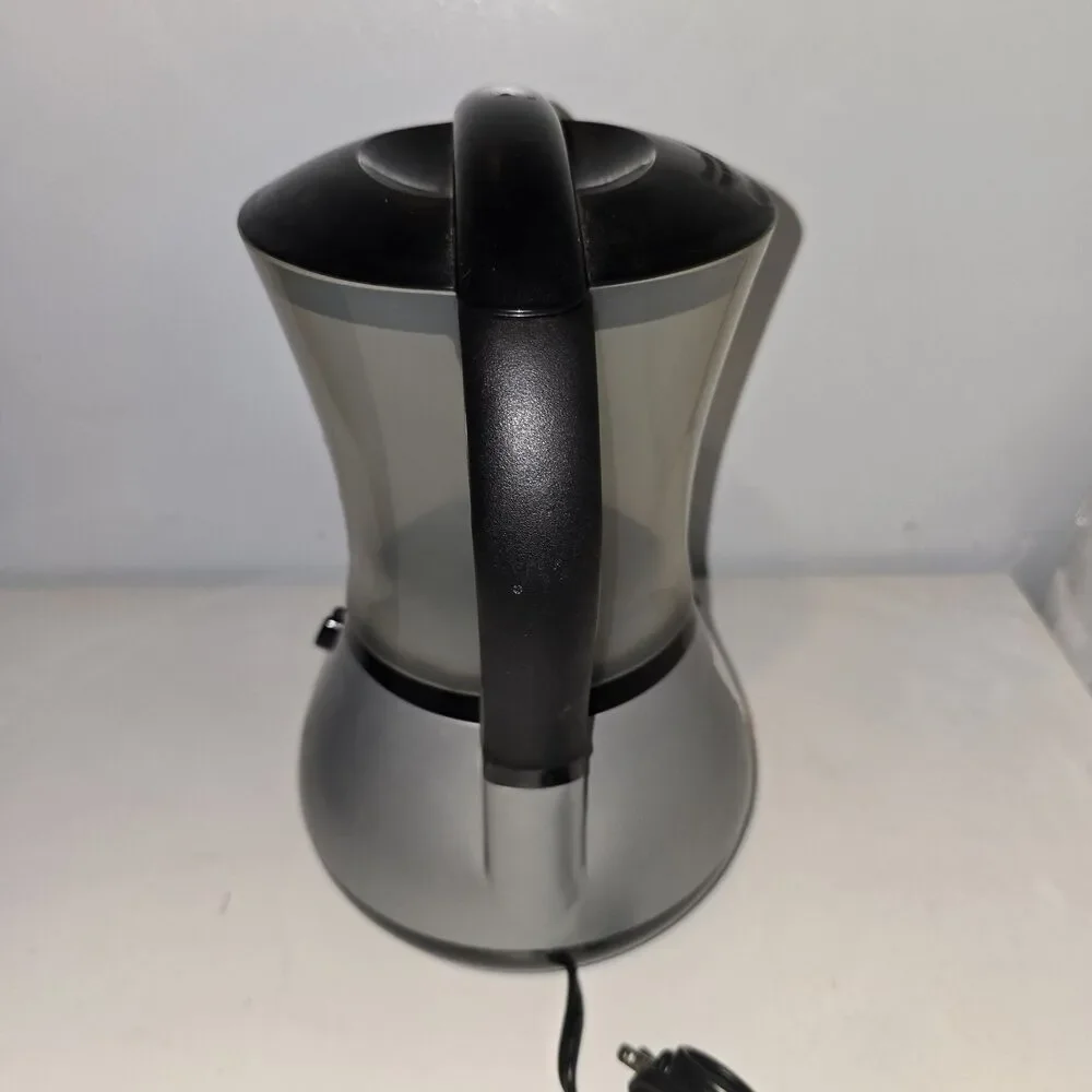 Cocoa Latte Drink Maker Back to Basics CM300BR Silver